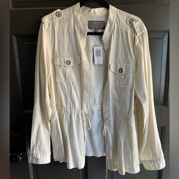 Torrid Jacket size  2 - Tie Waist  Long Sleeve -Cream - New With Tags - Picture 5 of 7